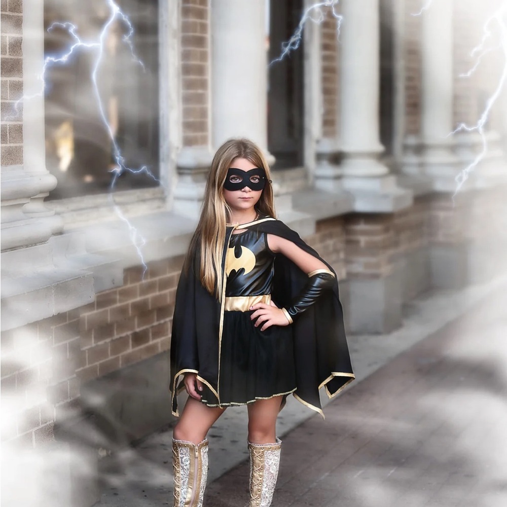 THE BAT QUEEN 4-PC SET